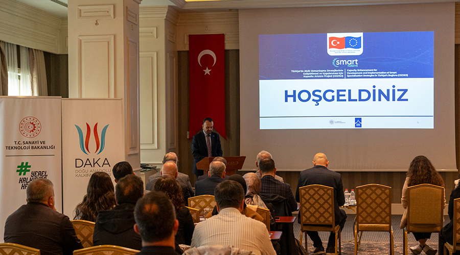 Türkiye’de Akıllı Uzmanlaşma Projesi (CEDIS3) Girişimci Keşif Süreci Çalıştayı Van’da Gerçekleştirildi